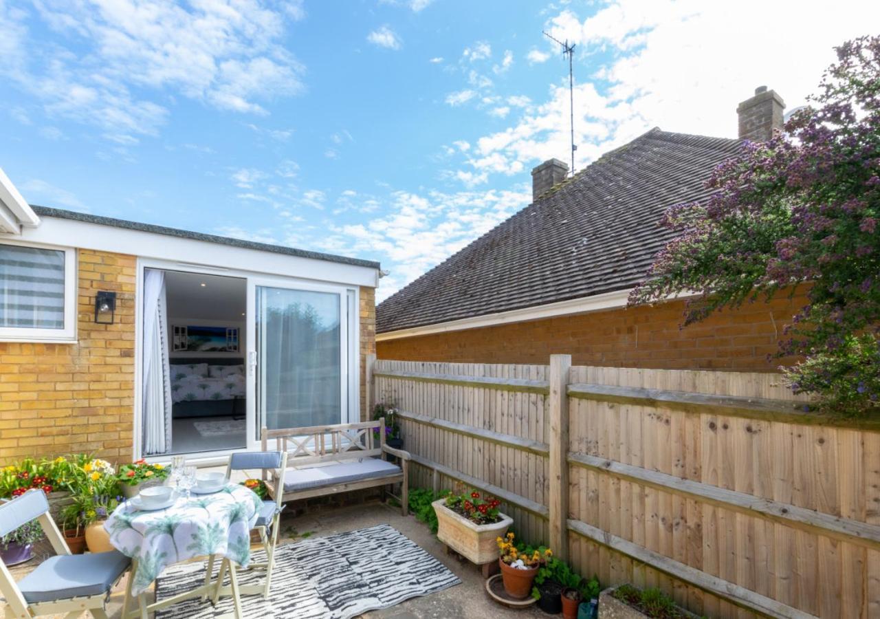 Idrella Studio Saltdean Bagian luar foto